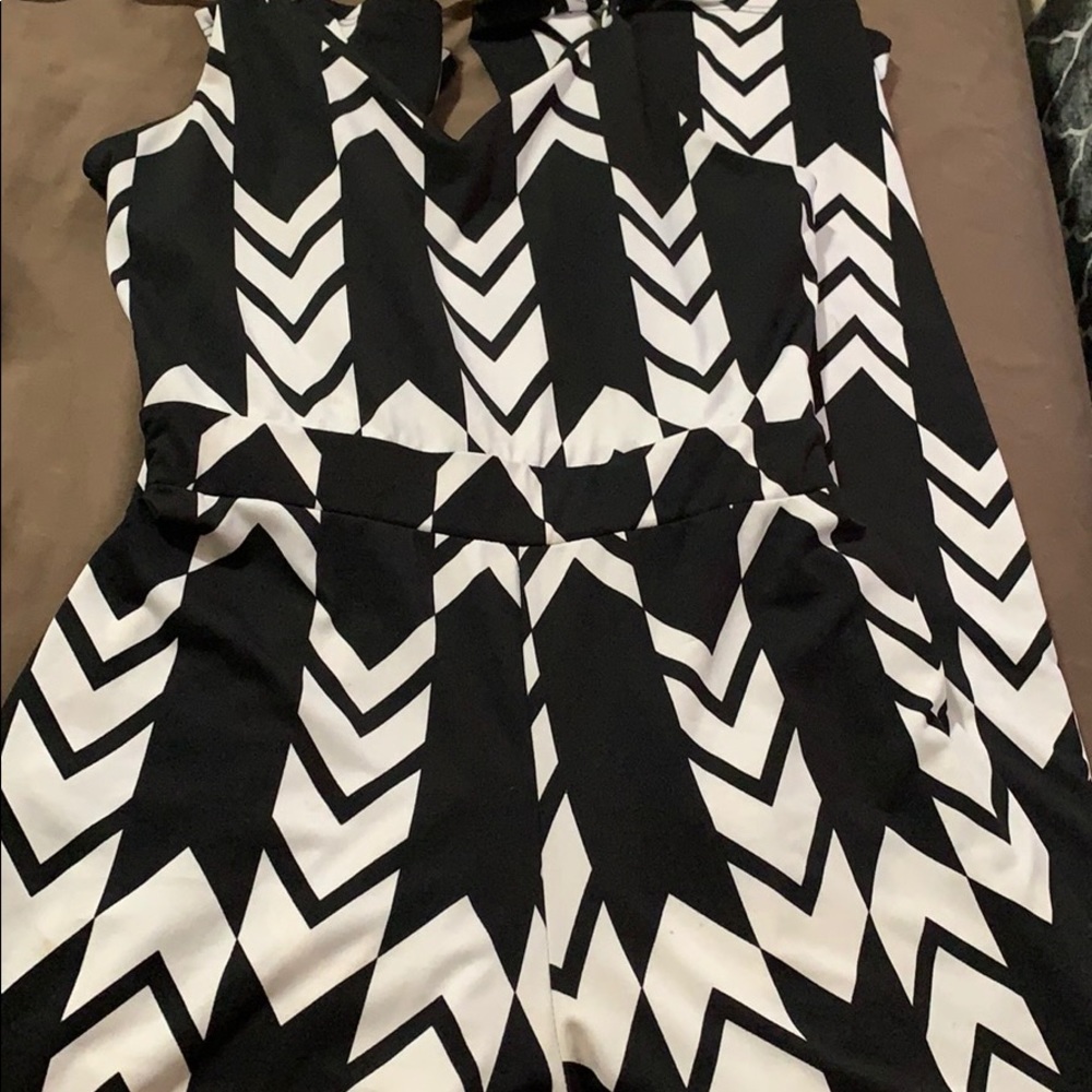 romper outfit size M